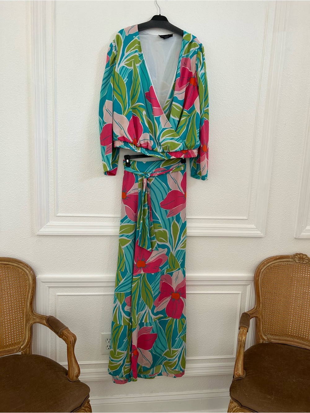 Ashley Stewart 18/20 Floral 2 piece set in Teal & Pink